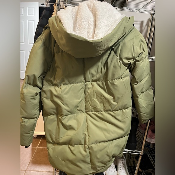 Orolay Women's Thickened Down Jacket - Picture 6 of 9